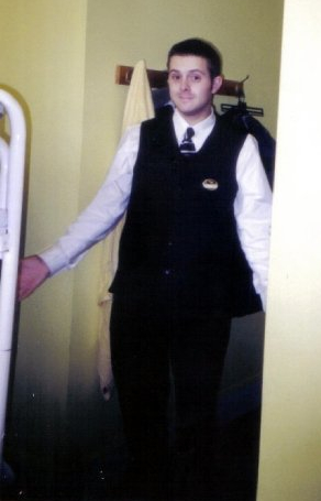 10392034_190821276735_3401576_n